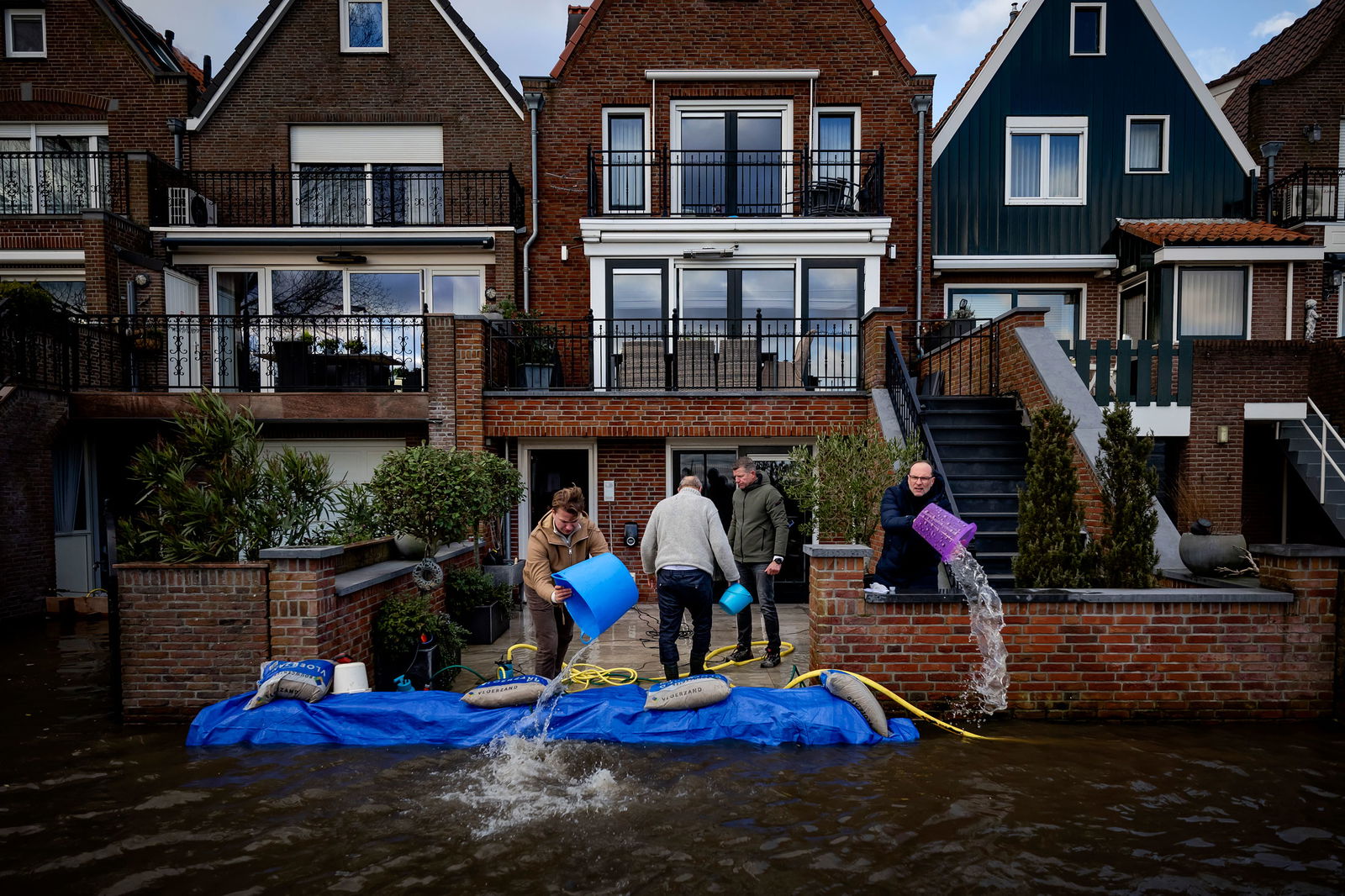 ZC2024_NW-e_Hozen-met-de-kraan-open_Robin-van-Lonkhuijsen