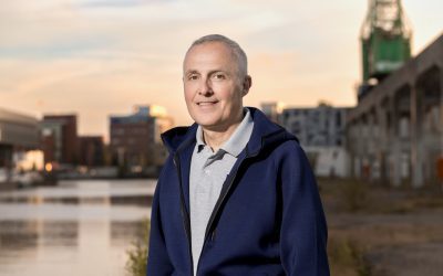 Pierre Crom – Drone en raketaanval op hoofdstad eist tientallen levens